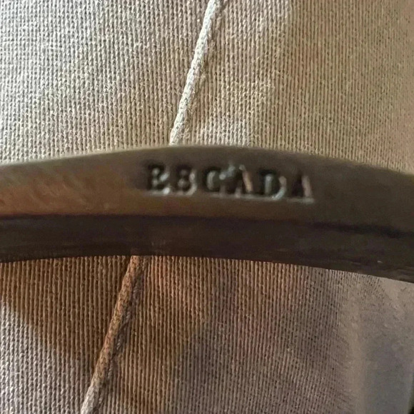 ESCADA Vintage Designer Women’s Brown Leather Brushed Metal Buckle main image 4